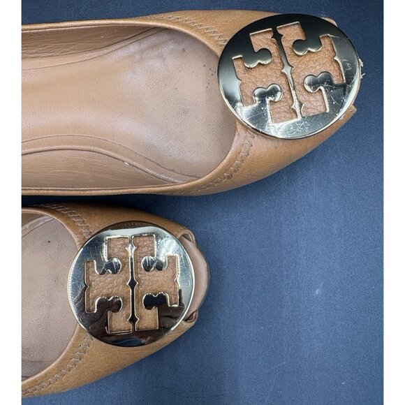 Tory Burch Sally Tan Leather Wedge Heels Gold Metal Logo Women’s Size 9M - Picture 3 of 12